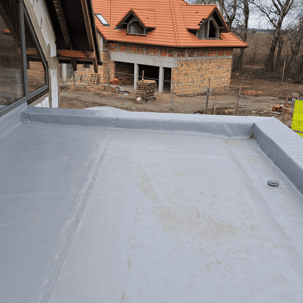 Pvc Dakbedekking Op Woonhuis