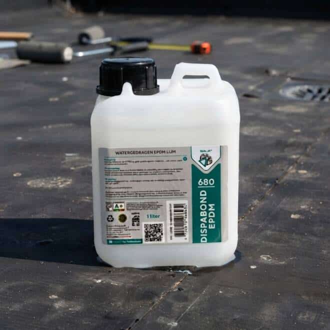 Dakenmarkt watergedragen lijm